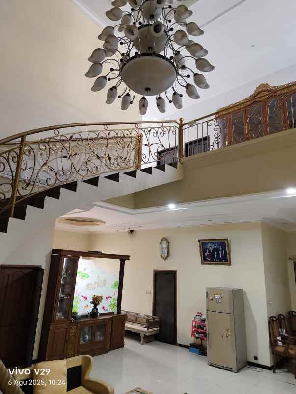 dijual rumah dharmagusada mas murah