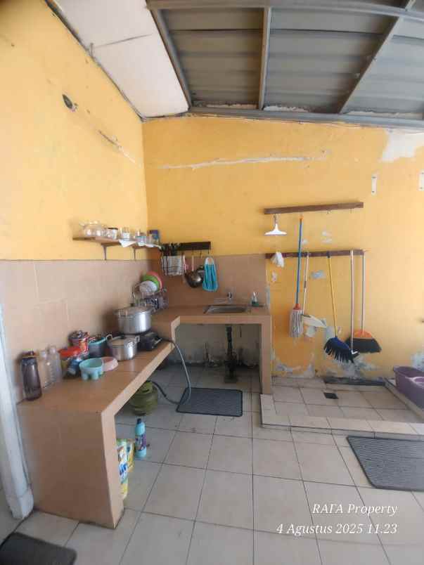 dijual rumah di depok syuhada semarang