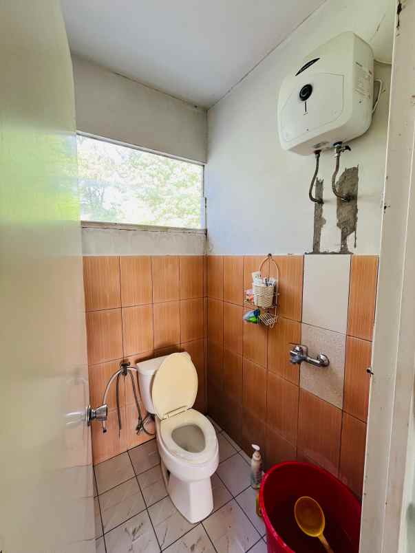 dijual rumah di flamboyan klipang semarang