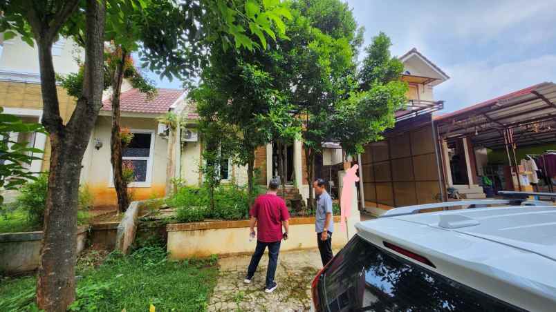 dijual rumah di graha taman bunga beberapa semarang