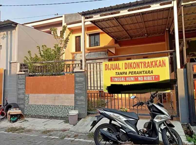 dijual rumah di perum tlogomulyo semarang
