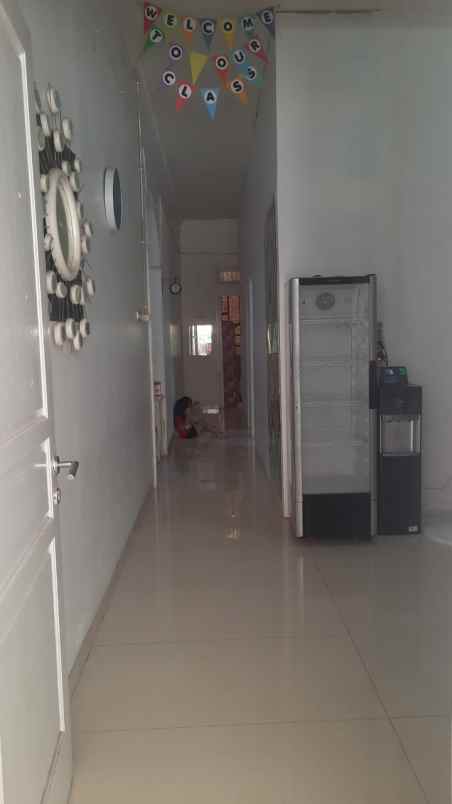 dijual rumah di perumahan