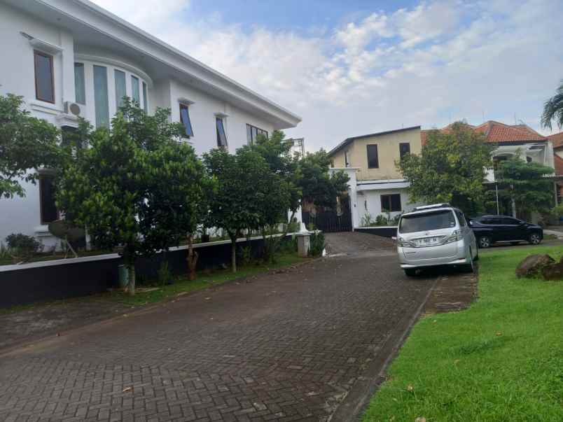 dijual rumah di taman bunga rawa bsb mijen semarang