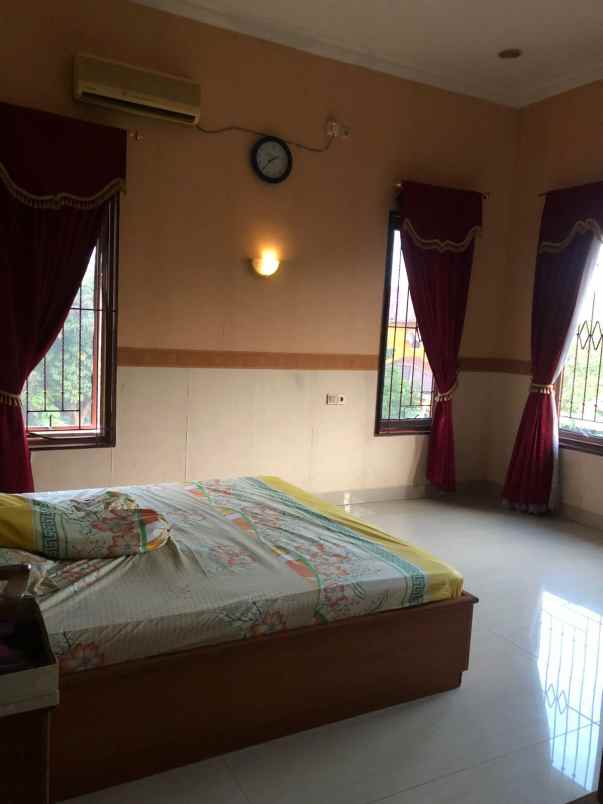 dijual rumah di taman bunga rawa bsb mijen semarang