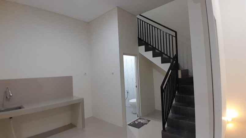 dijual rumah di the eagle hills mangunharjo semarang