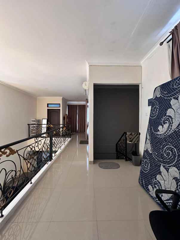 dijual rumah duren tiga jaksel