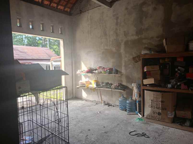 dijual rumah giri peni wates kulon progo