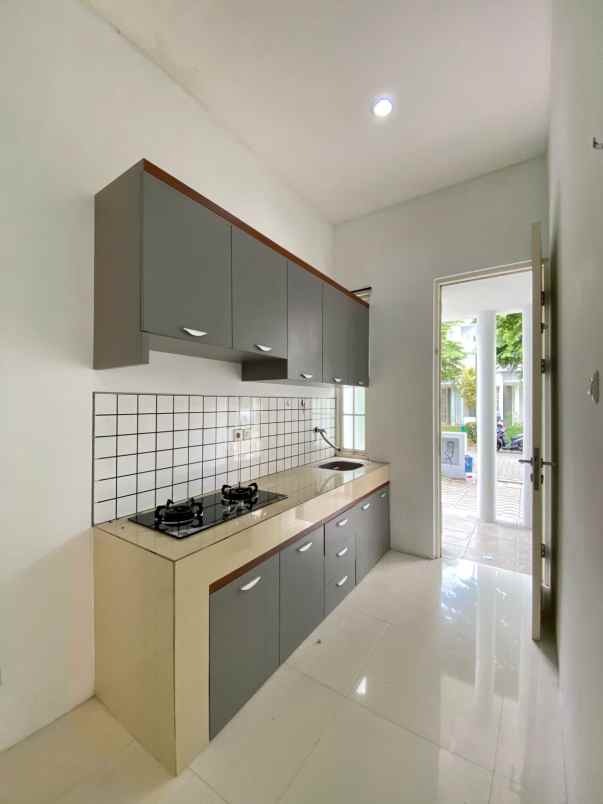 dijual rumah green orchid residence