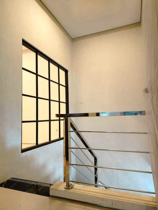dijual rumah griyo mapan