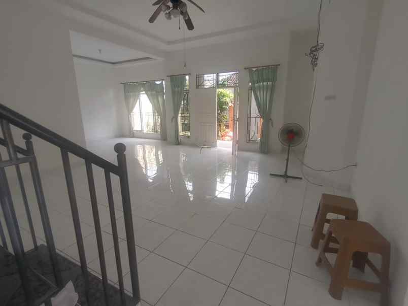 dijual rumah h iming beji