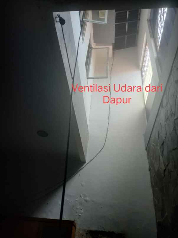 dijual rumah harapan indah cluster aralia