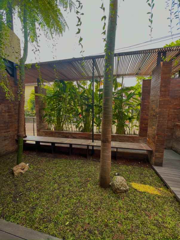 dijual rumah jalan bintaro pesanggrahan