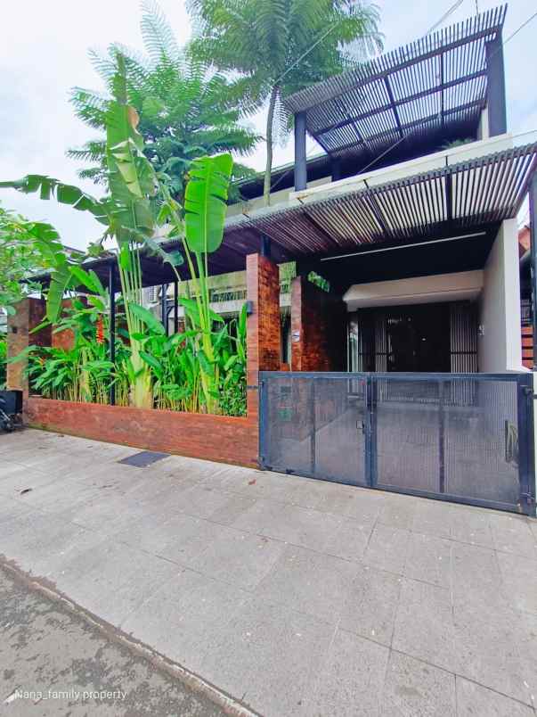 dijual rumah jalan bintaro pesanggrahan