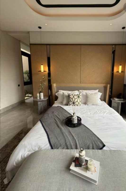 dijual rumah jalan graha famili