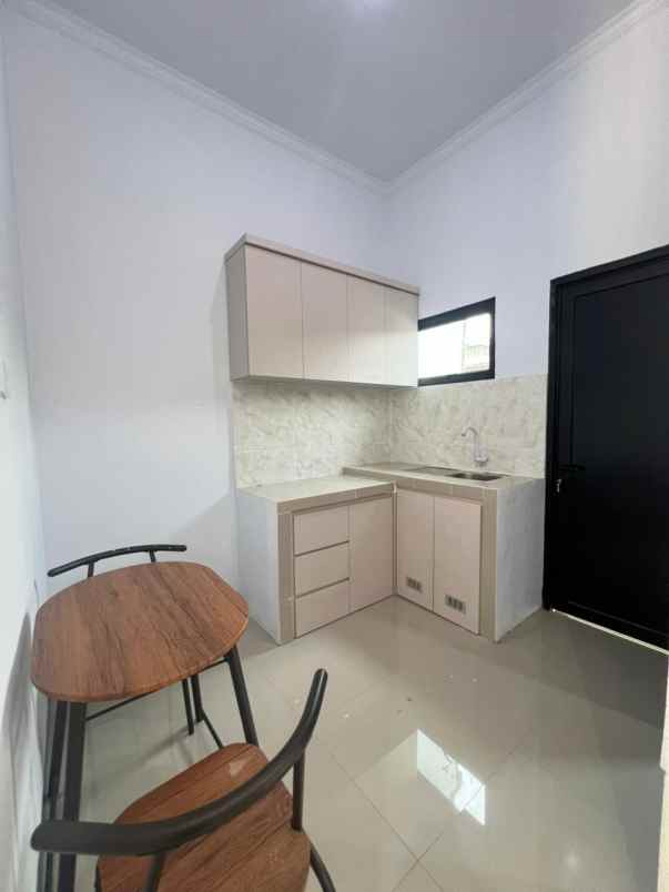 dijual rumah jalan kedaung cimuning