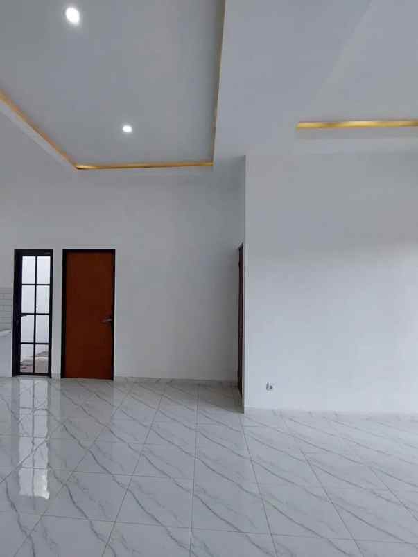 dijual rumah jalan magelang pasar sleman