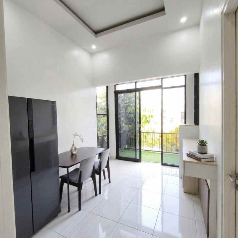 dijual rumah jalan northwest park citraland