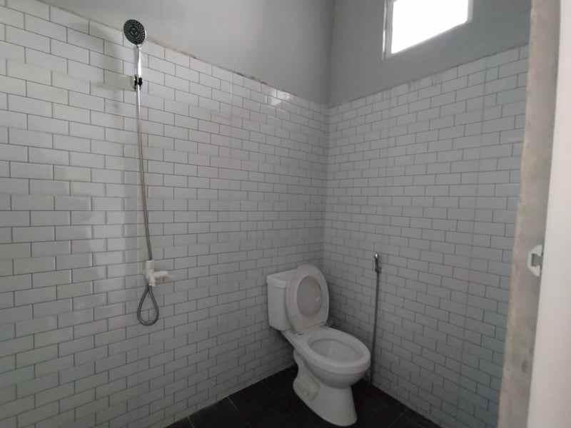 dijual rumah jalan raya curugan tanah