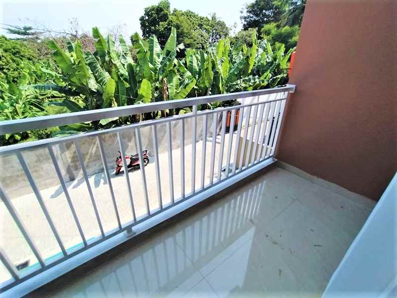 dijual rumah jalan raya curugan tanah