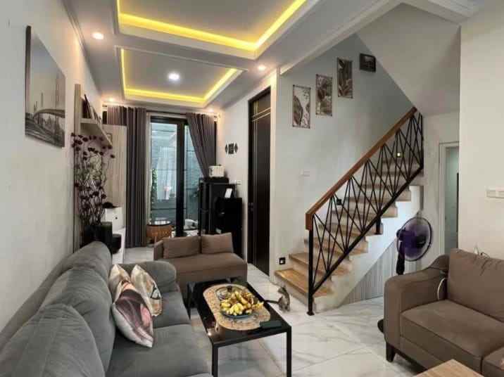 dijual rumah jalan raya kahfi jagakarsa