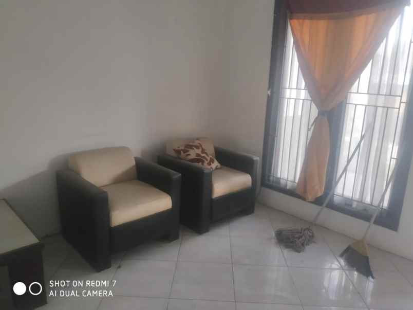 dijual rumah jalan utama perumahan