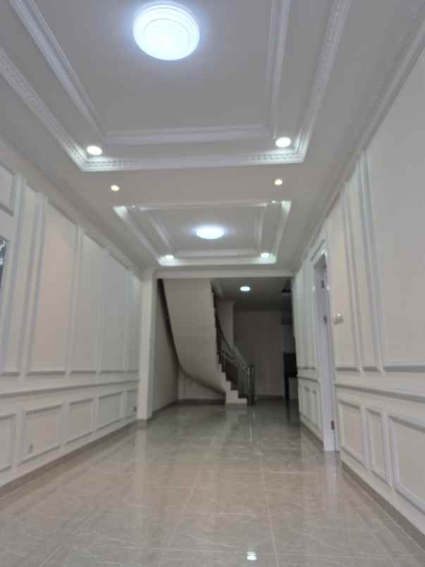 dijual rumah janur hijau