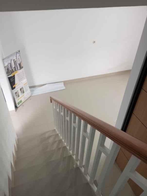 dijual rumah jatiasih