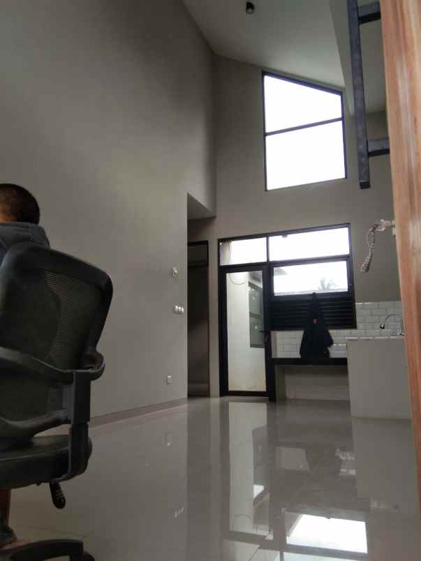 dijual rumah jatihandap