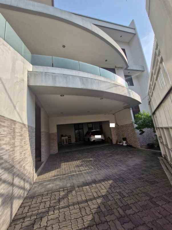 dijual rumah jatinegara