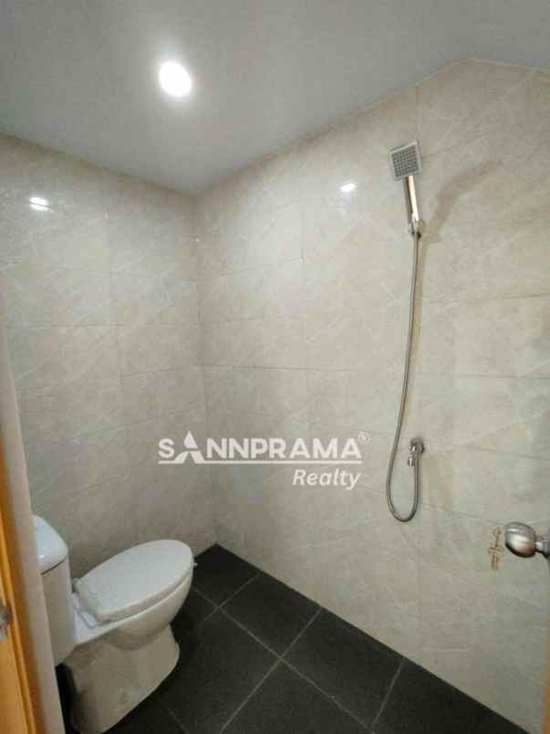 dijual rumah jatiraden