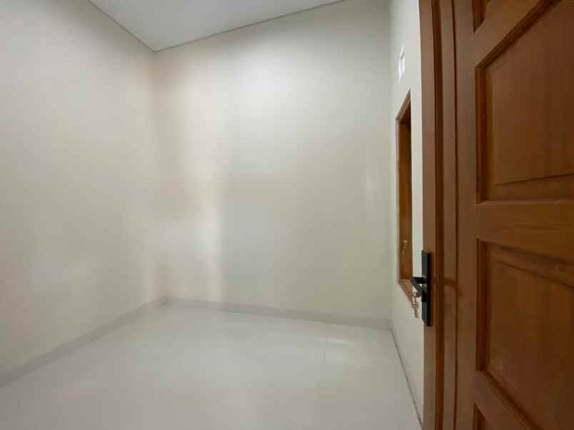 dijual rumah jl bantul km 6