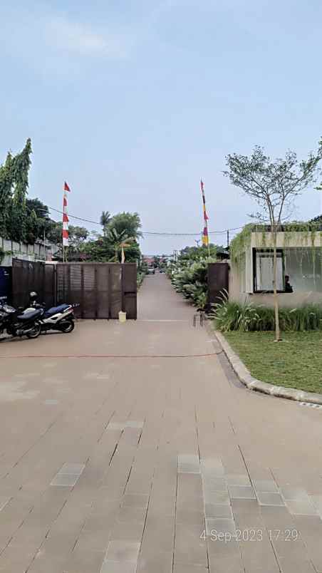 dijual rumah jl buaran raya buaran kec