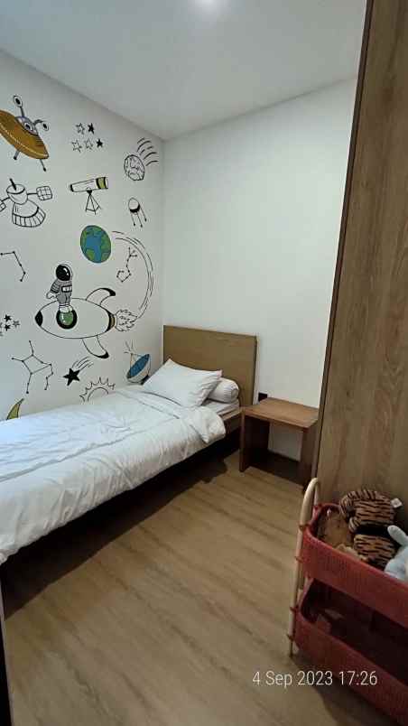 dijual rumah jl buaran raya buaran kec