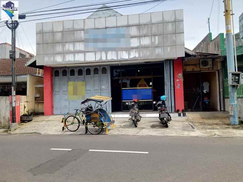 dijual rumah jl jend sudirman