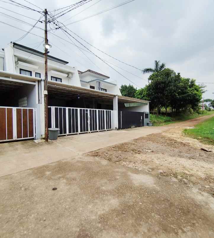 dijual rumah jl kav bri blok a3 area