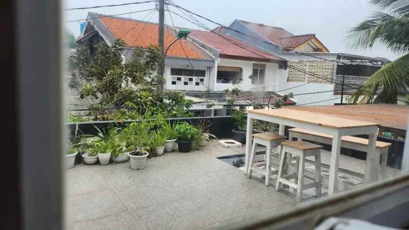 dijual rumah jl kav marinir pondok