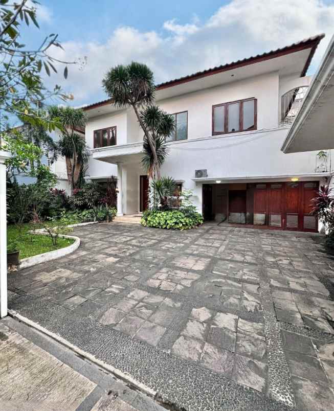 dijual rumah jl kemang dalam bangka kec