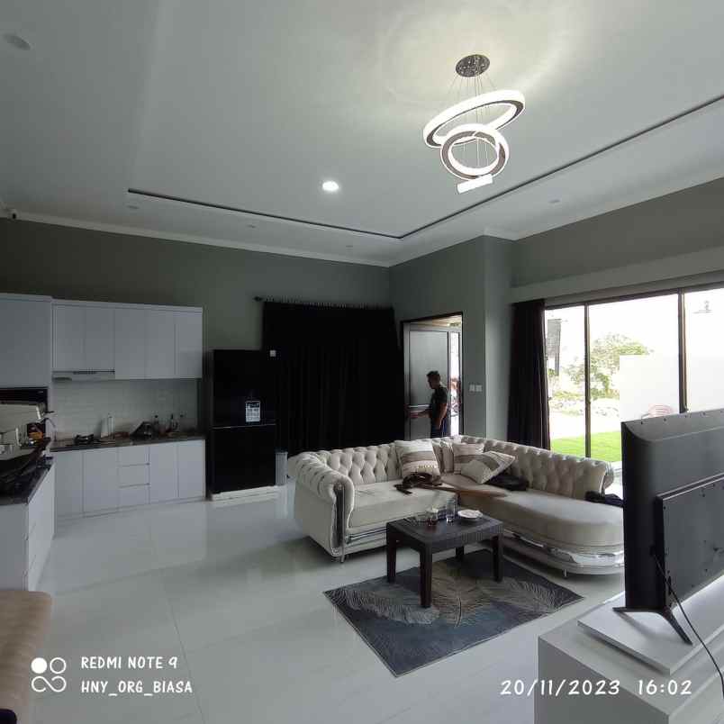 dijual rumah jl otsita tarogong kidul garut