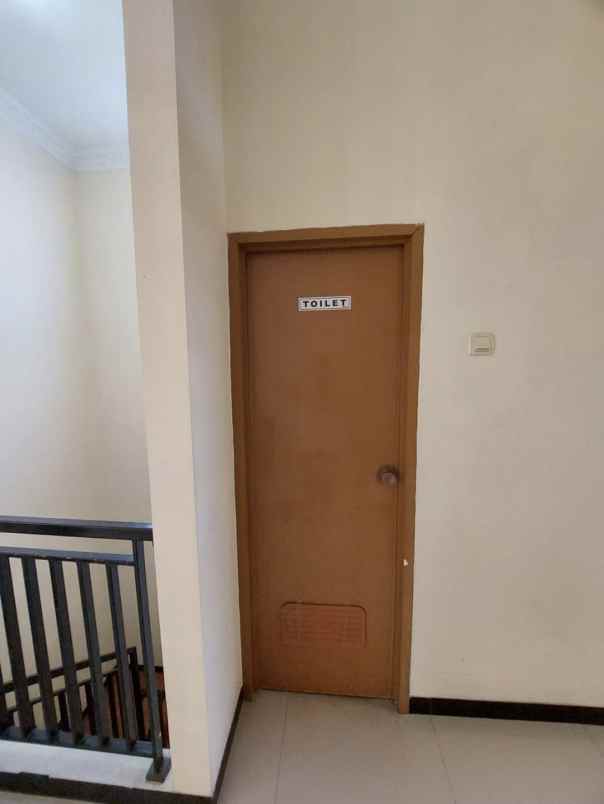 dijual rumah jl pejaten timur jakarta