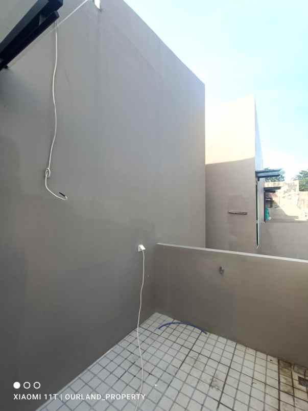 dijual rumah jl pondok cabe gaplek