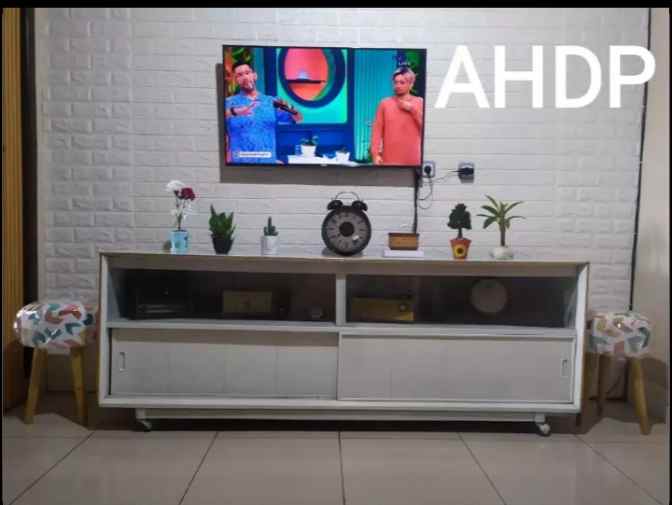 dijual rumah jl raya rancaekek kencana