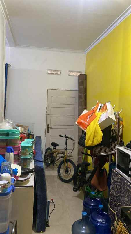 dijual rumah jl tengkubey