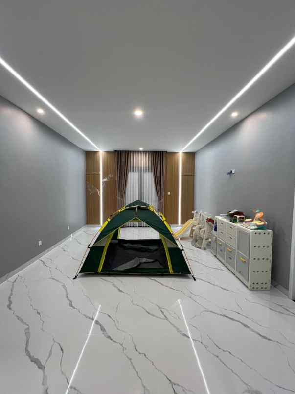 dijual rumah jl ulujami gg pancoran no