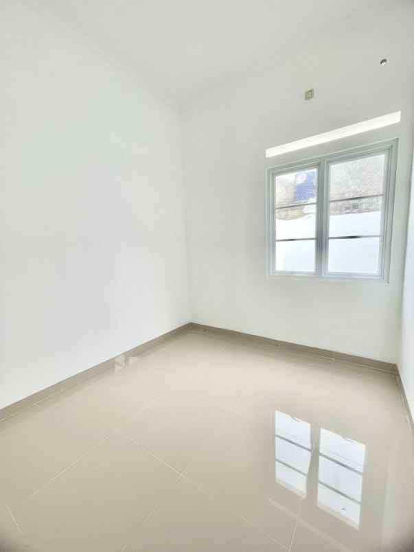 dijual rumah jln benda raya pondok