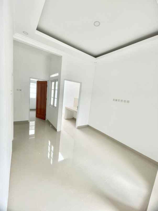 dijual rumah jln benda raya pondok