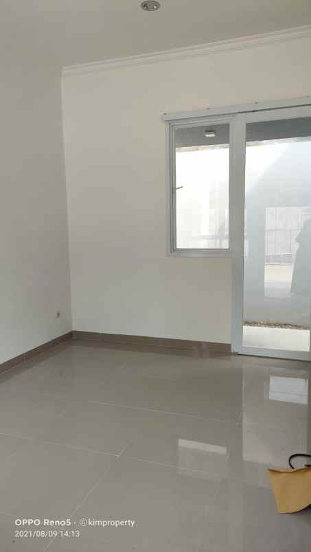 dijual rumah jln merdeka sukmajaya depok