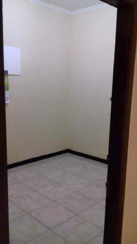 dijual rumah jln raya juanda depok