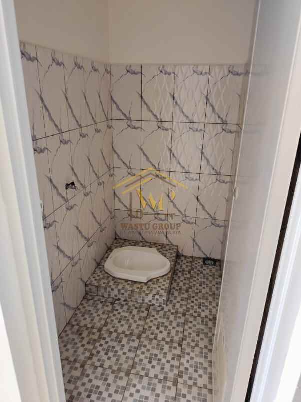 dijual rumah kalikotes