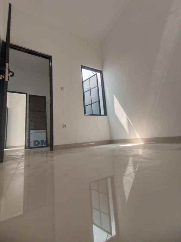 dijual rumah kalimulya cilodong depok