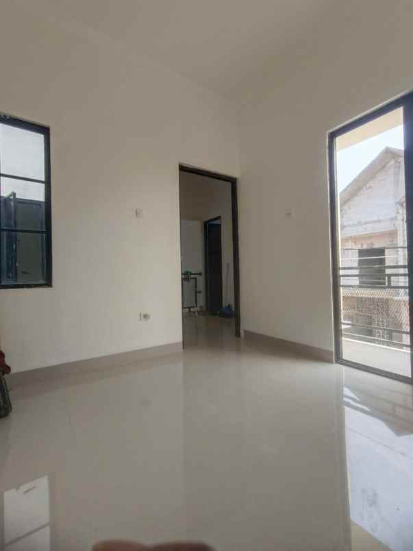 dijual rumah kalimulya cilodong depok